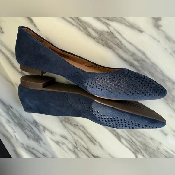 Vionic Posey Flat - Picture 9 of 9